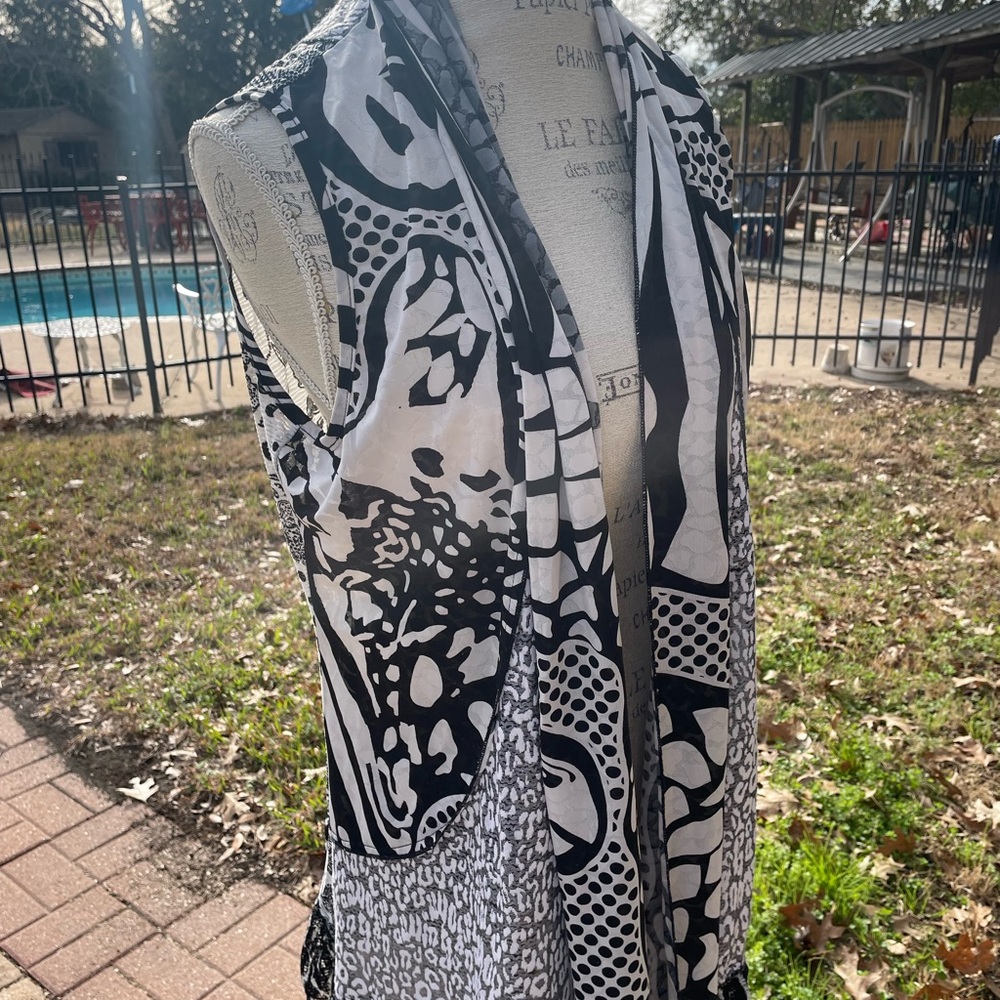 Black and White Patterned Scarf Vest